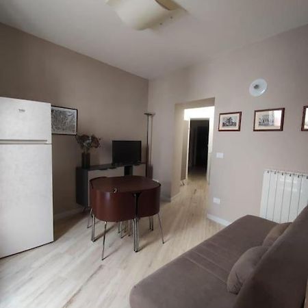 Apartmán Dimora Tra Ciuchi E Poeti LʼAquila Exteriér fotografie